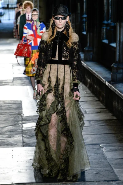 Look 36